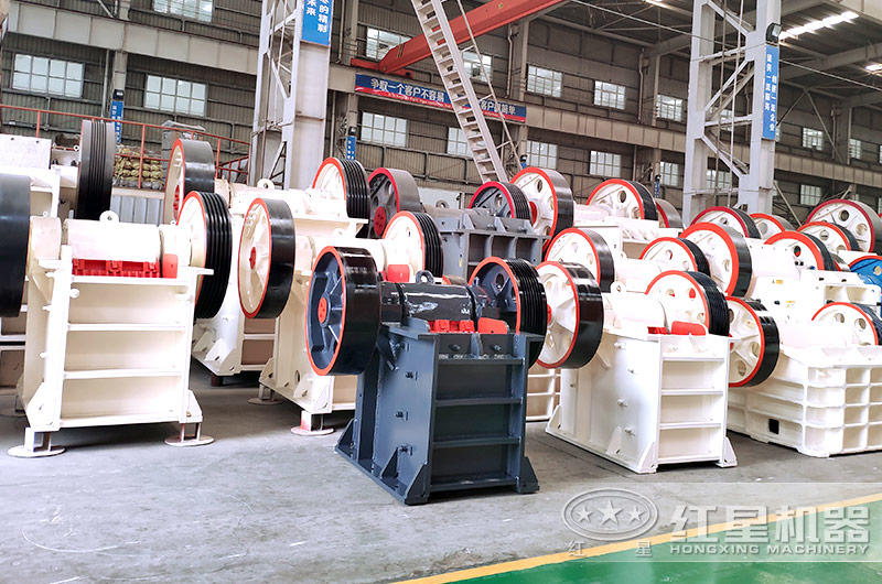 各種型號的顎式破碎機 各種型號的顎式破碎機