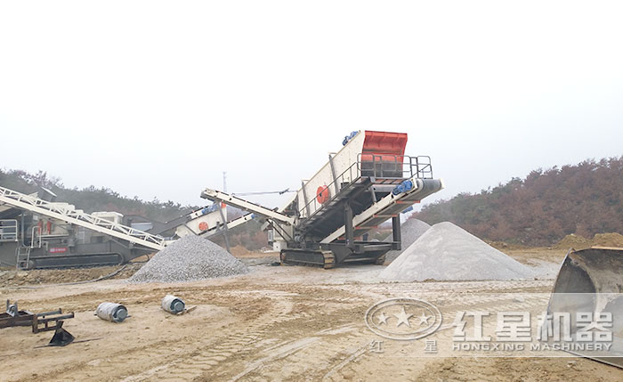 履帶移動大型碎砂機用戶施工現場 履帶移動大型碎砂機用戶施工現場