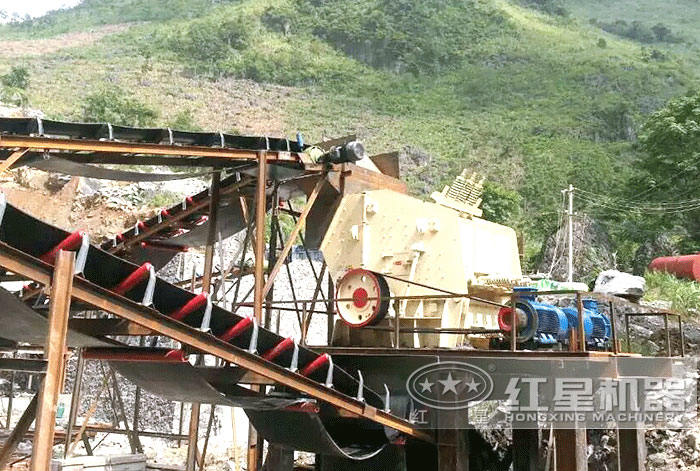 反擊式破碎機(jī)