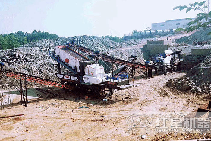 汽車(chē)式流動(dòng)破碎機(jī)_汽車(chē)移動(dòng)破碎設(shè)備施工現(xiàn)場(chǎng) 汽車(chē)式流動(dòng)破碎機(jī)_汽車(chē)移動(dòng)破碎設(shè)備施工現(xiàn)場(chǎng)