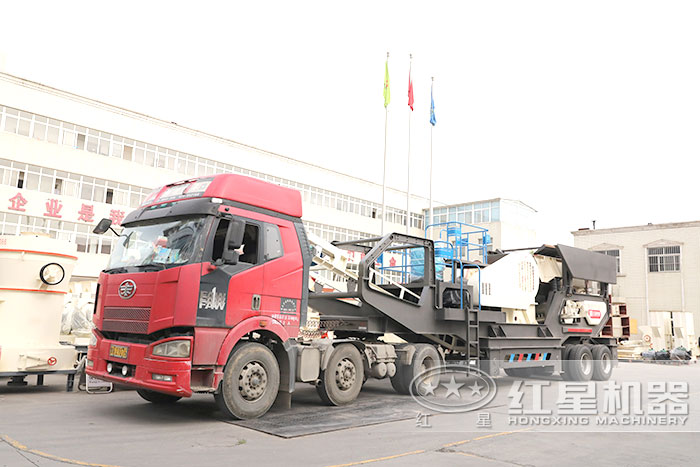 紅星汽車(chē)式流動(dòng)破碎機(jī)_汽車(chē)移動(dòng)破碎設(shè)備直接車(chē)間發(fā)貨 紅星汽車(chē)式流動(dòng)破碎機(jī)_汽車(chē)移動(dòng)破碎設(shè)備直接車(chē)間發(fā)貨