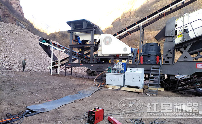 移動粉碎機(jī)搭載圓錐破碎機(jī)