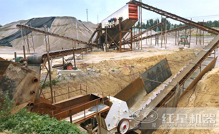 配置錘破的石料場 配置錘破的石料場