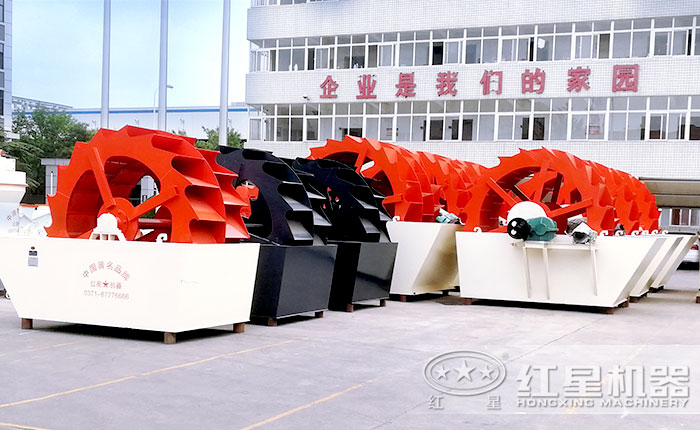 廠區整齊排放的洗砂機 廠區整齊排放的洗砂機