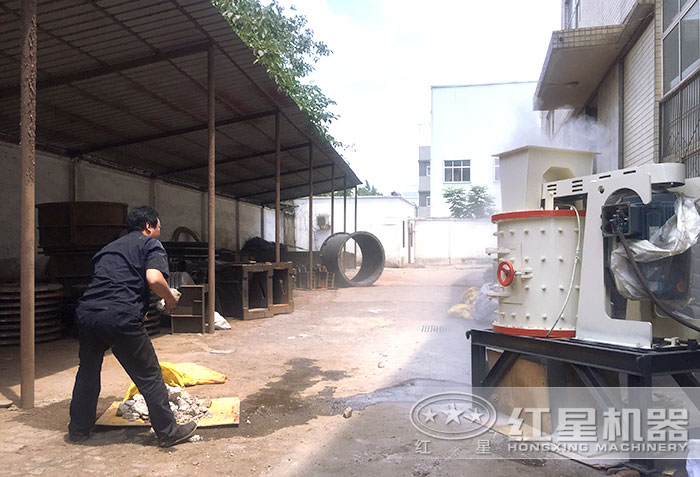 復合式破碎機用戶待料試機