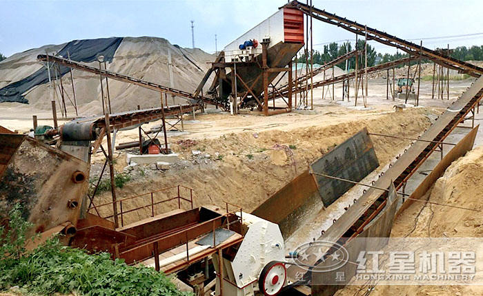 時產30方石子生產線錘式破碎機施工現場 時產30方石子生產線錘式破碎機施工現場