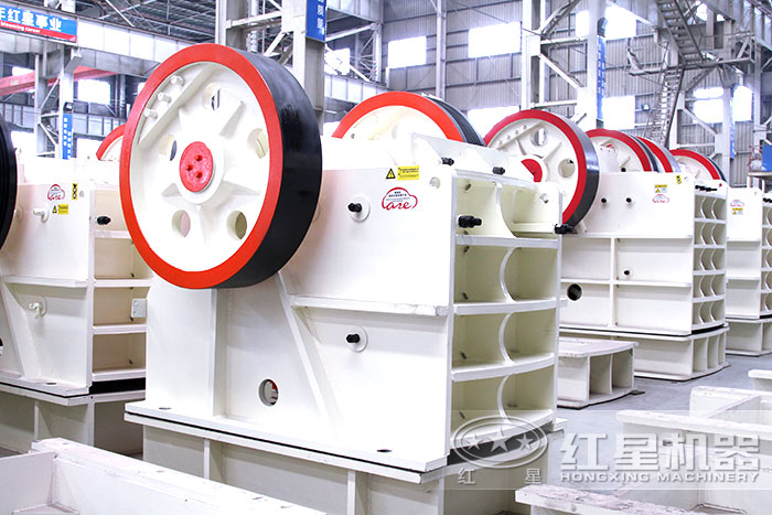 鄂式破碎機(jī)