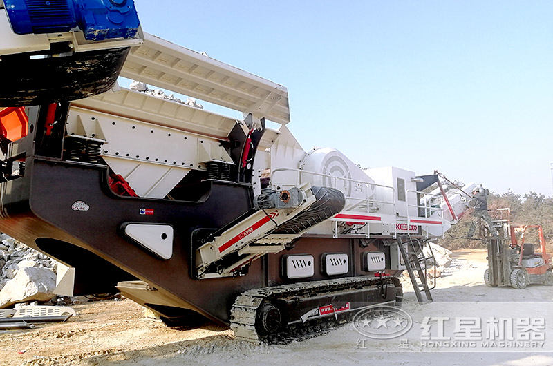 履帶移動石頭粉碎機(jī)